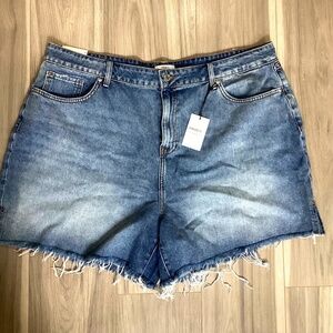 NWT Forever 21 Denim Shorts